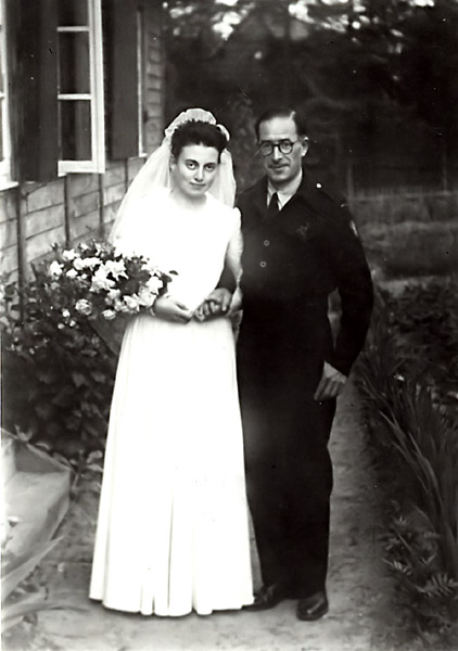 Wedding, 1948 (ss)