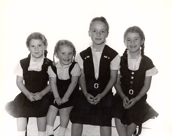 4 Dolls to Germany, ca 1957 (ss)