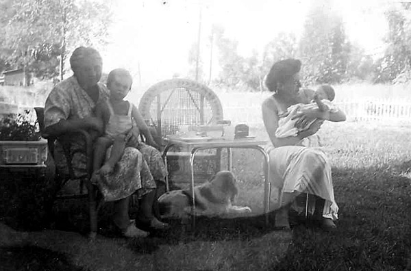 With Hilde (her stepmother), Jessie, and Ruth, 1950 (ls)